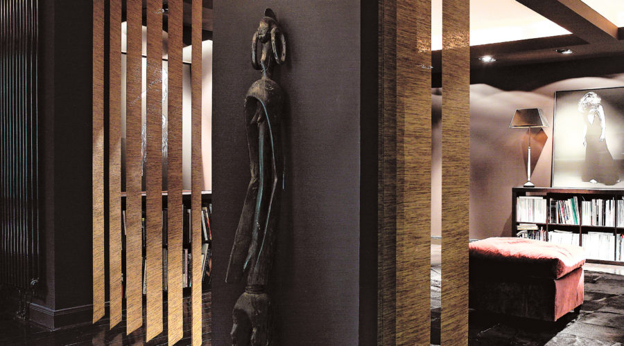 Stores à bandes verticales