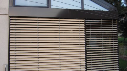 Stores extérieurs à lamelles 1