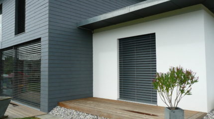 Stores extérieurs à lamelles 2