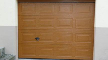 Porte de garage sectionnelle 1