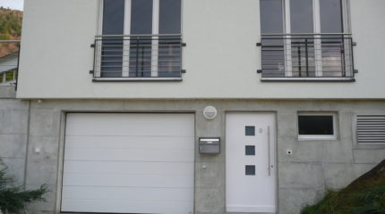 Porte de garage sectionnelle 1